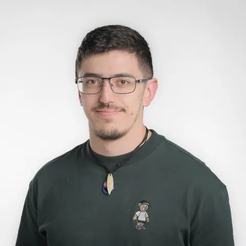 Dr Daniel Luque Duque